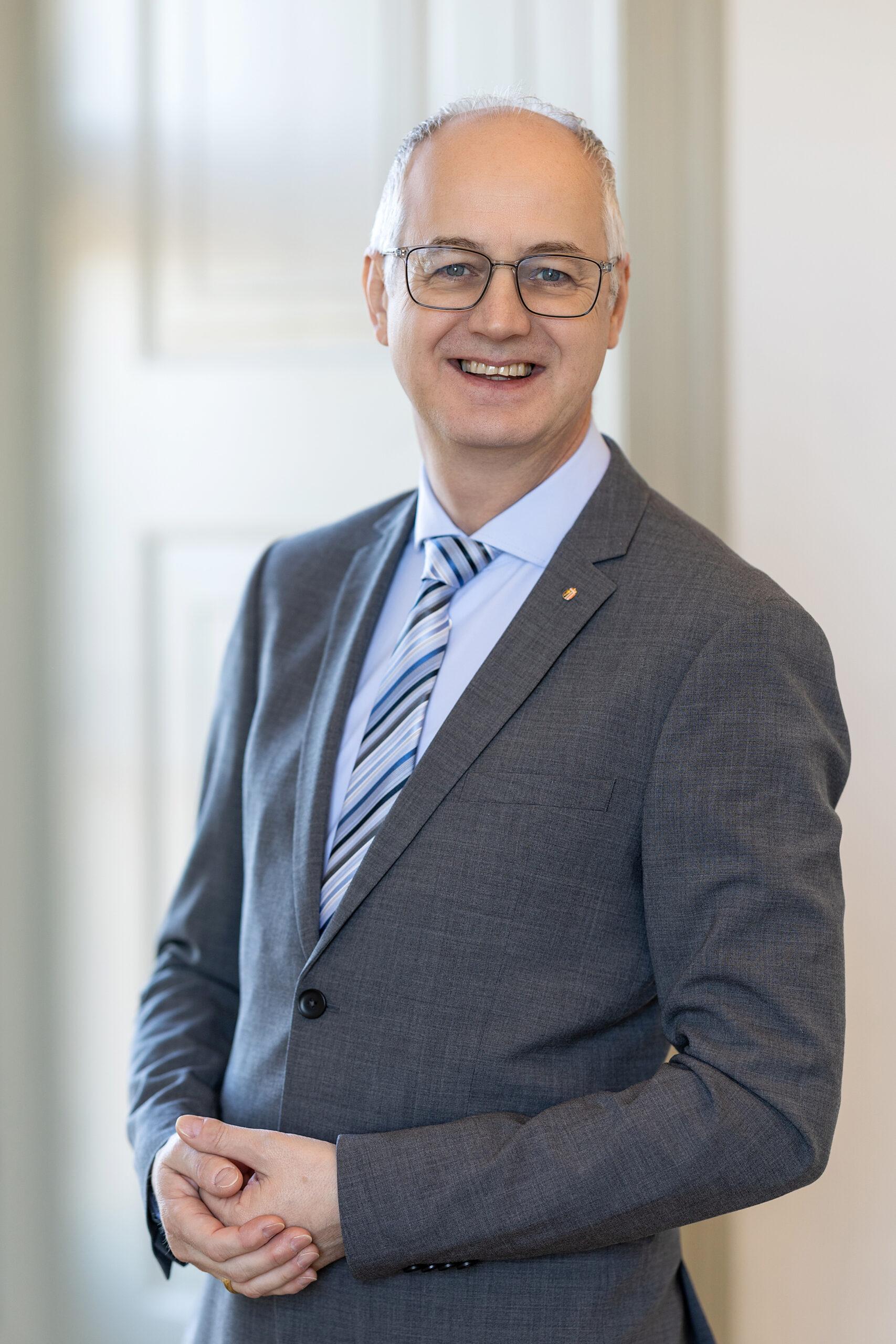 GS Markus Ladendorfer Porträt 2025 c Land OÖ Margot Haag GS Markus Ladendorfer Porträt 2025 c Land OÖ Margot Haag
