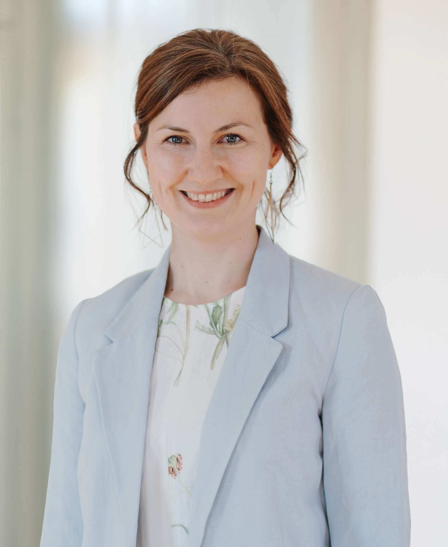 Portrait Iris Altmann-Sinzinger