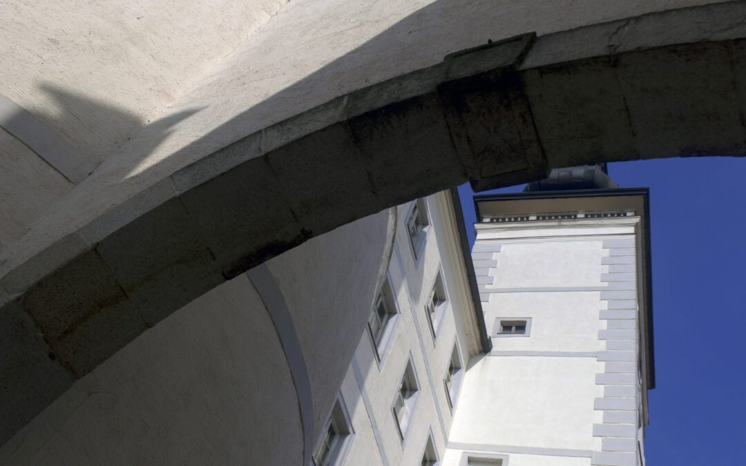 Ausstellung „Architektur trifft Natur“ der Fotografischen Gesellschaft in der Schlossgalerie